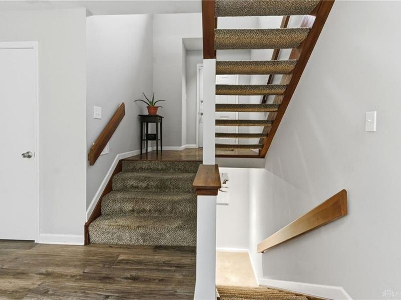 287 Bedford Glen Lane, Unit 27, Springdale, OH 45246 Photo 30