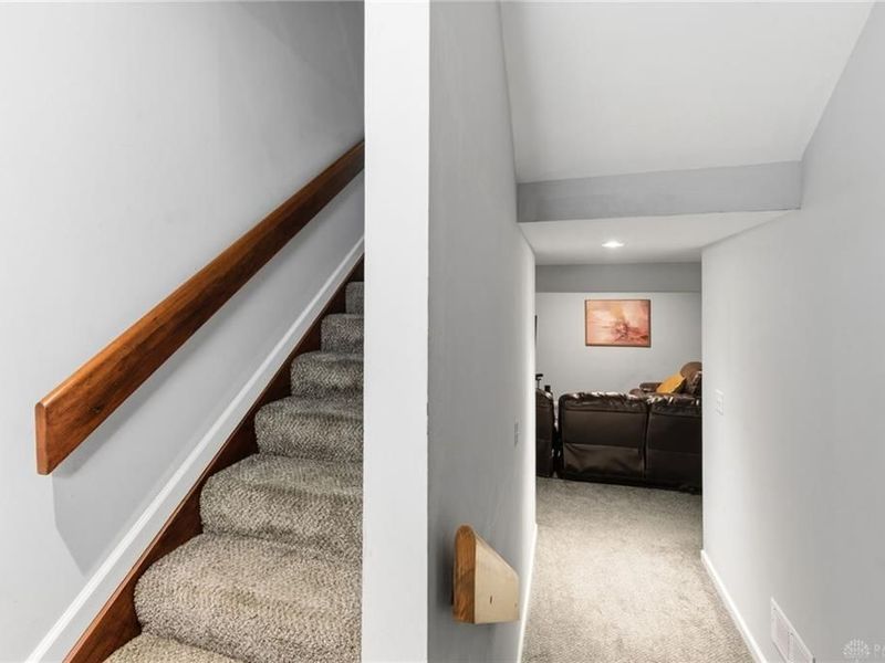 287 Bedford Glen Lane, Unit 27, Springdale, OH 45246 Photo 31