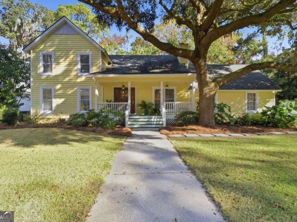 2 Landon Lane, Savannah, GA 31410