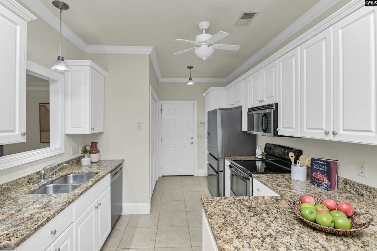 29 Palmetto Wood Parkway Photo 8