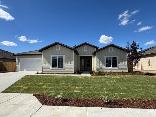 11016 Irontooth, Bakersfield, CA 93311