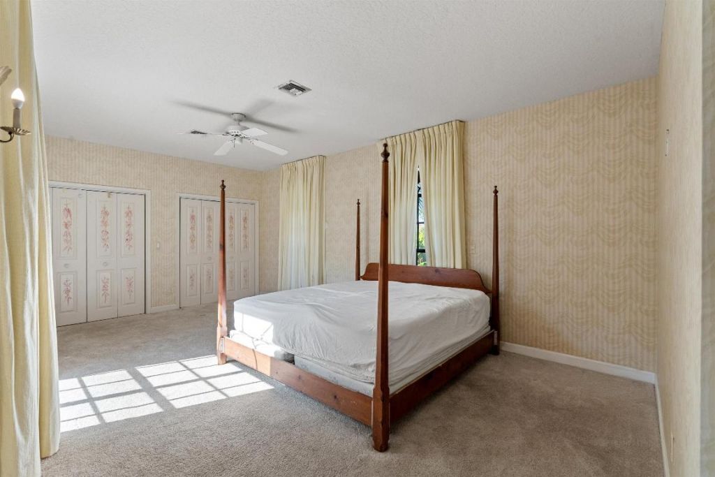 206 Queens Lane, Palm Beach, FL 33480 Photo