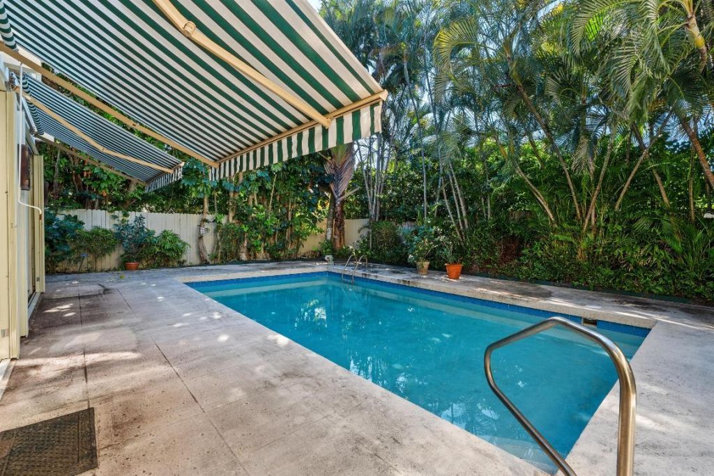 206 Queens Lane, Palm Beach, FL 33480 Photo