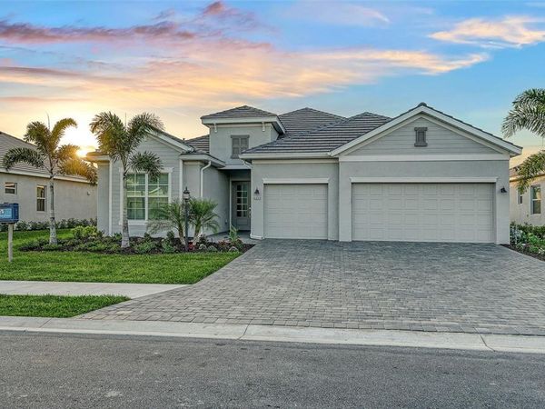 5612 LIGHTNING WHELK LANE, LAKEWOOD RANCH, FL 34211