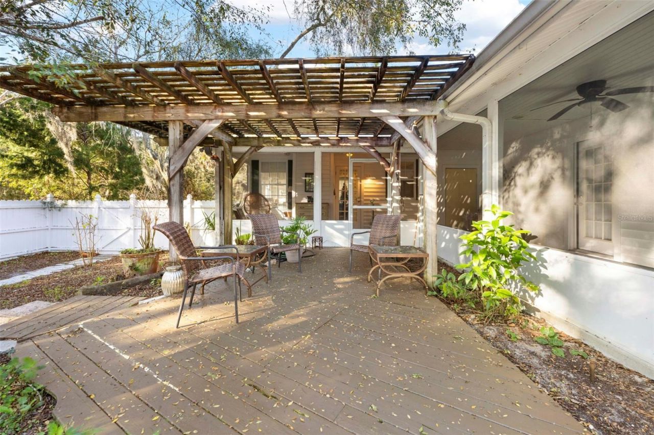 16 52nd Street, Yankeetown, FL 34498 Photo