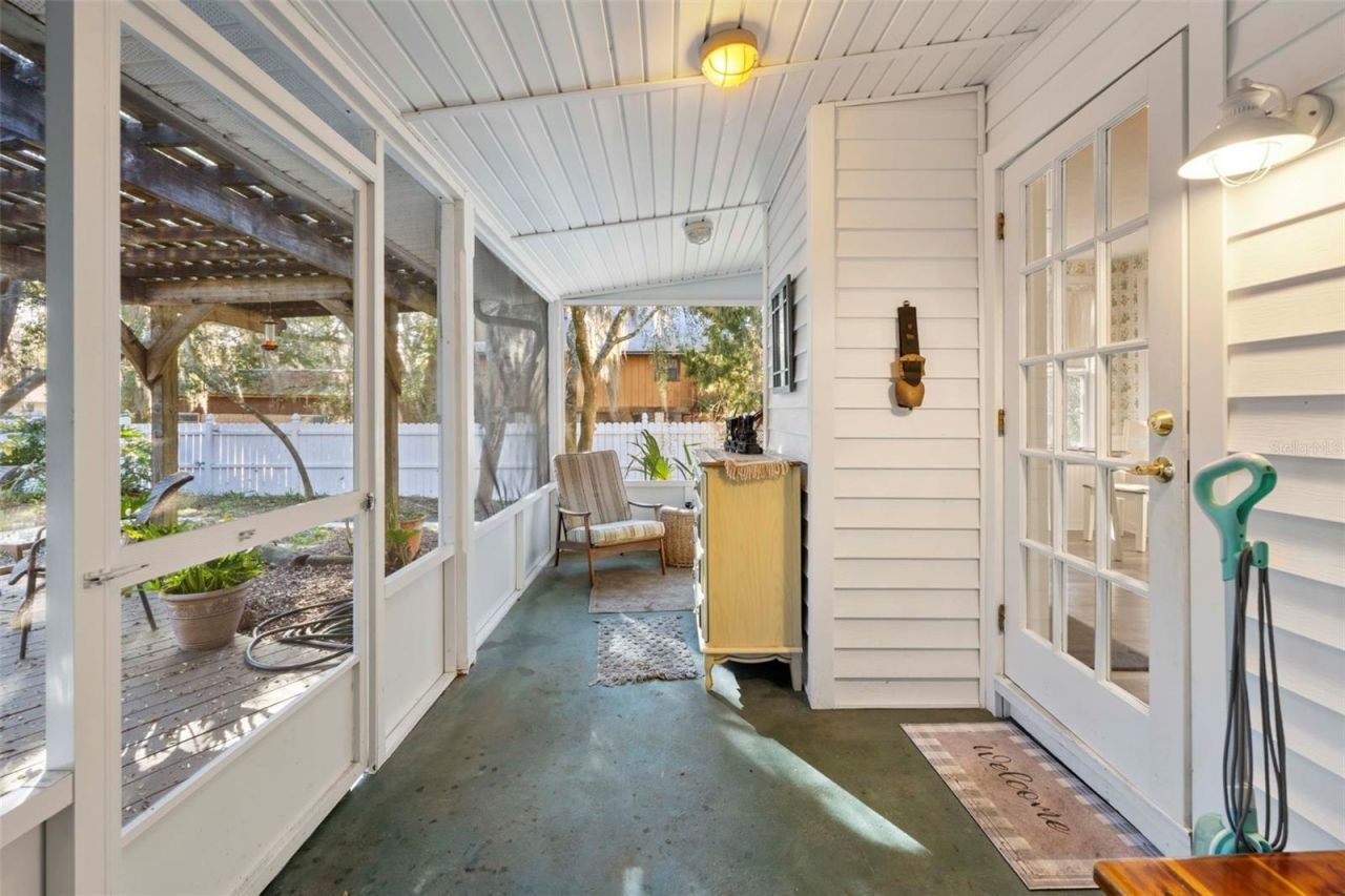 16 52nd Street, Yankeetown, FL 34498 Photo