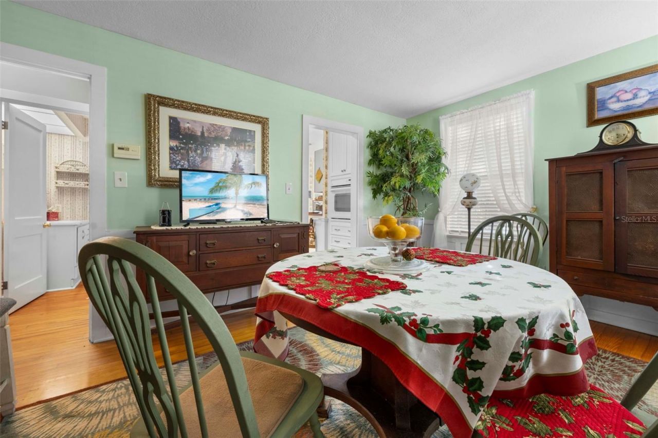 16 52nd Street, Yankeetown, FL 34498 Photo