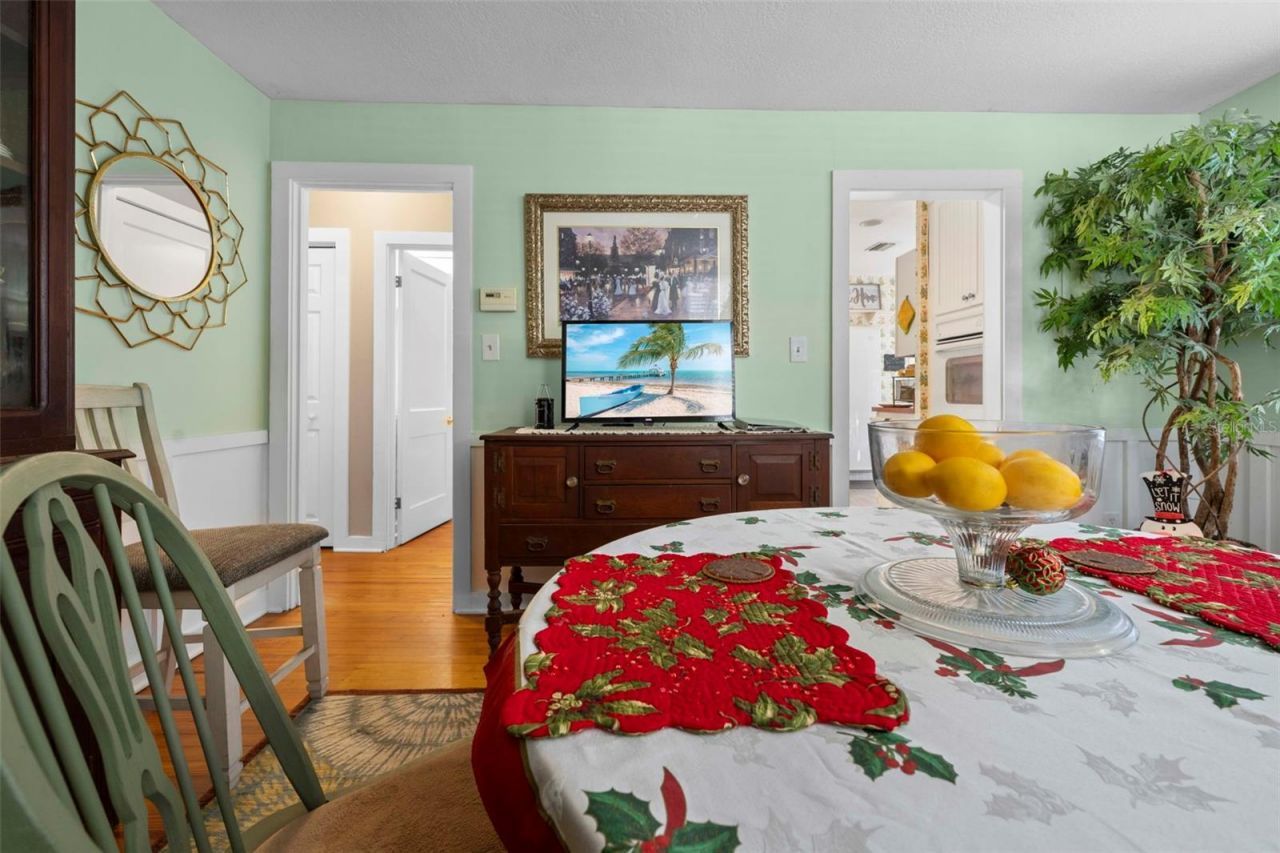 16 52nd Street, Yankeetown, FL 34498 Photo