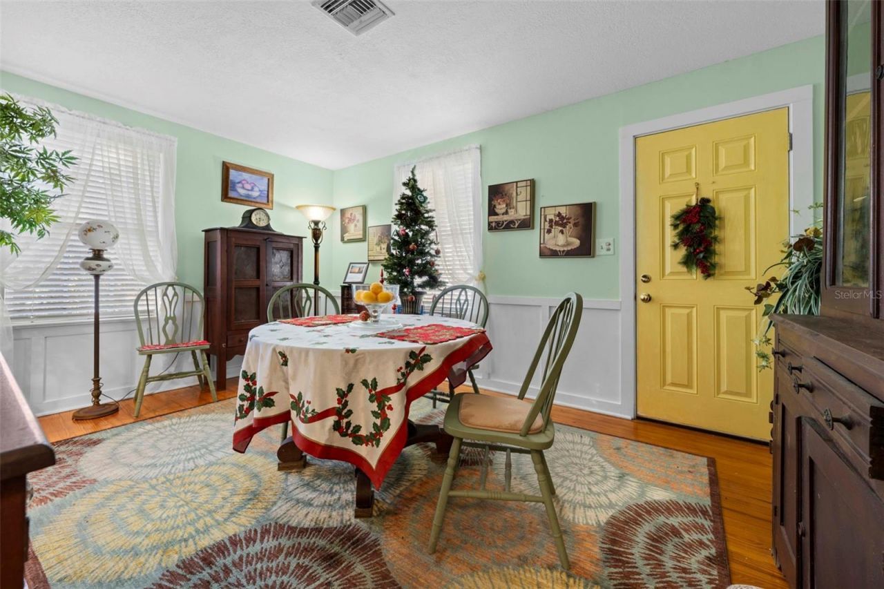 16 52nd Street, Yankeetown, FL 34498 Photo