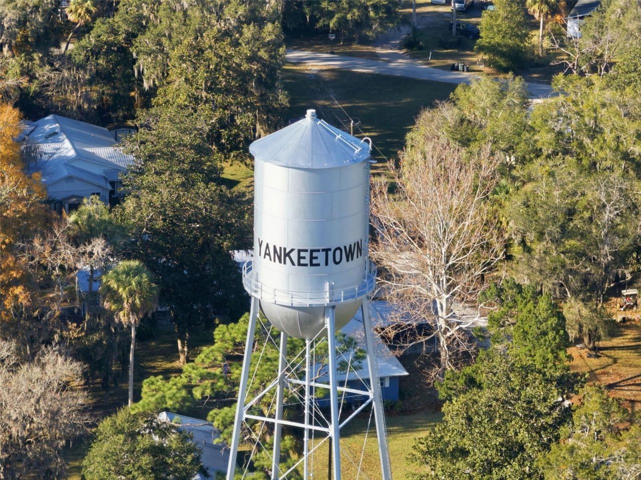 16 52nd Street, Yankeetown, FL 34498 Photo