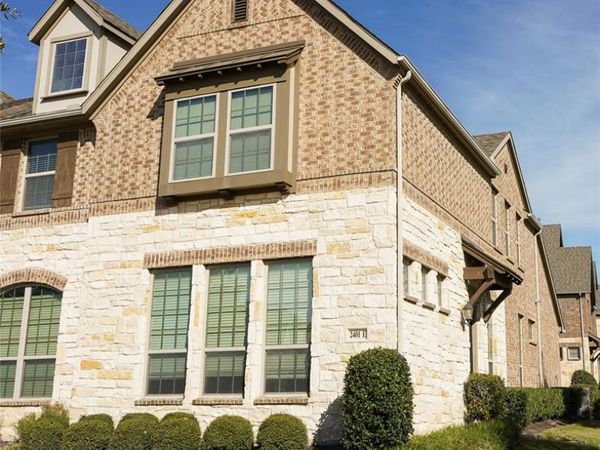 2401 Cort Drive, Unit E, Carrollton, TX 75010