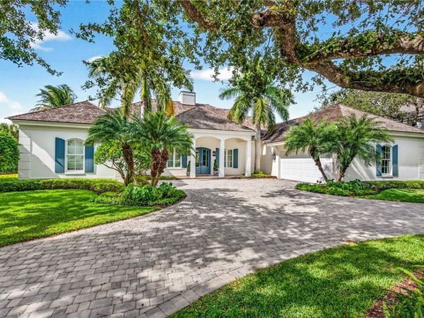 551 Sea Oak Drive, Vero Beach, FL 32963