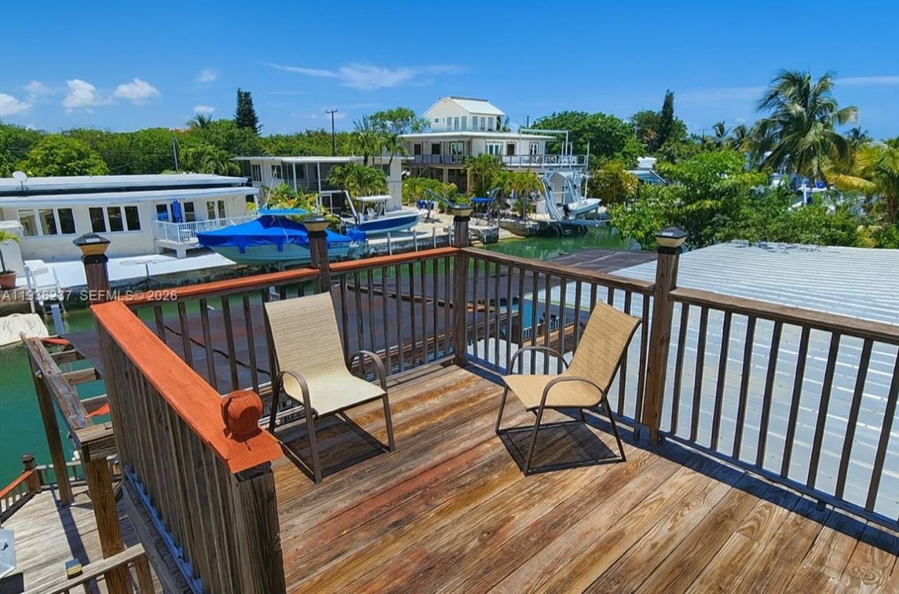 715 E Caribbean Dr E, Lower Keys, FL 33042 Photo