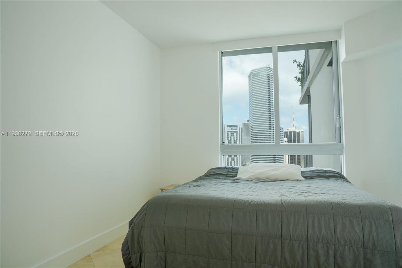 350 S Miami Ave, Unit 3307, Miami, FL 33130 Photo