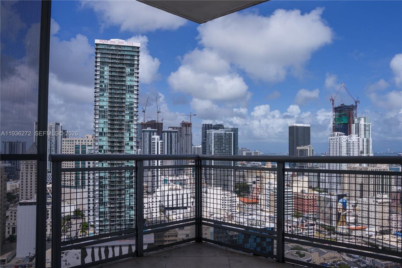 350 S Miami Ave, Unit 3307, Miami, FL 33130 Photo