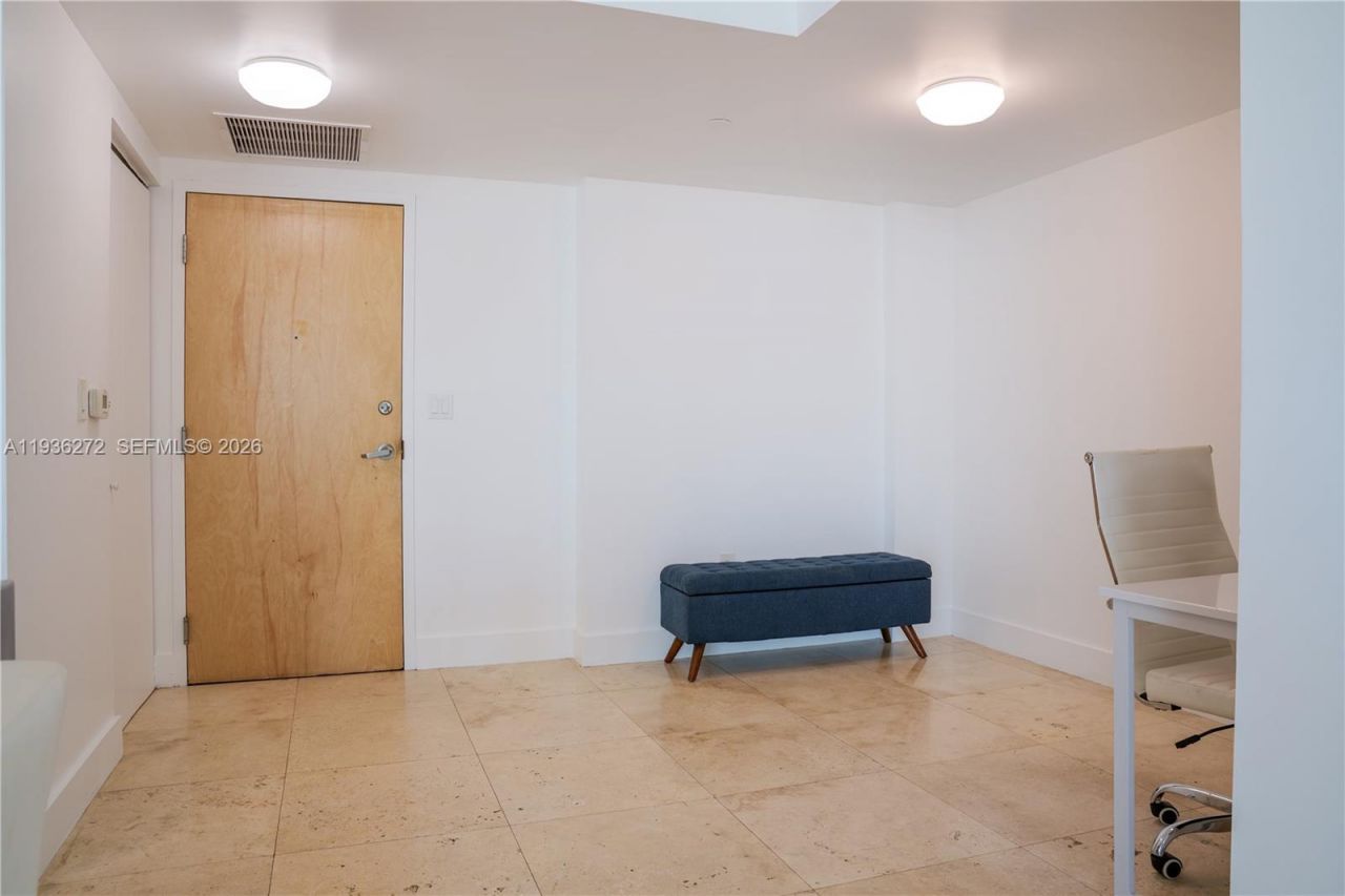 350 S Miami Ave, Unit 3307, Miami, FL 33130 Photo