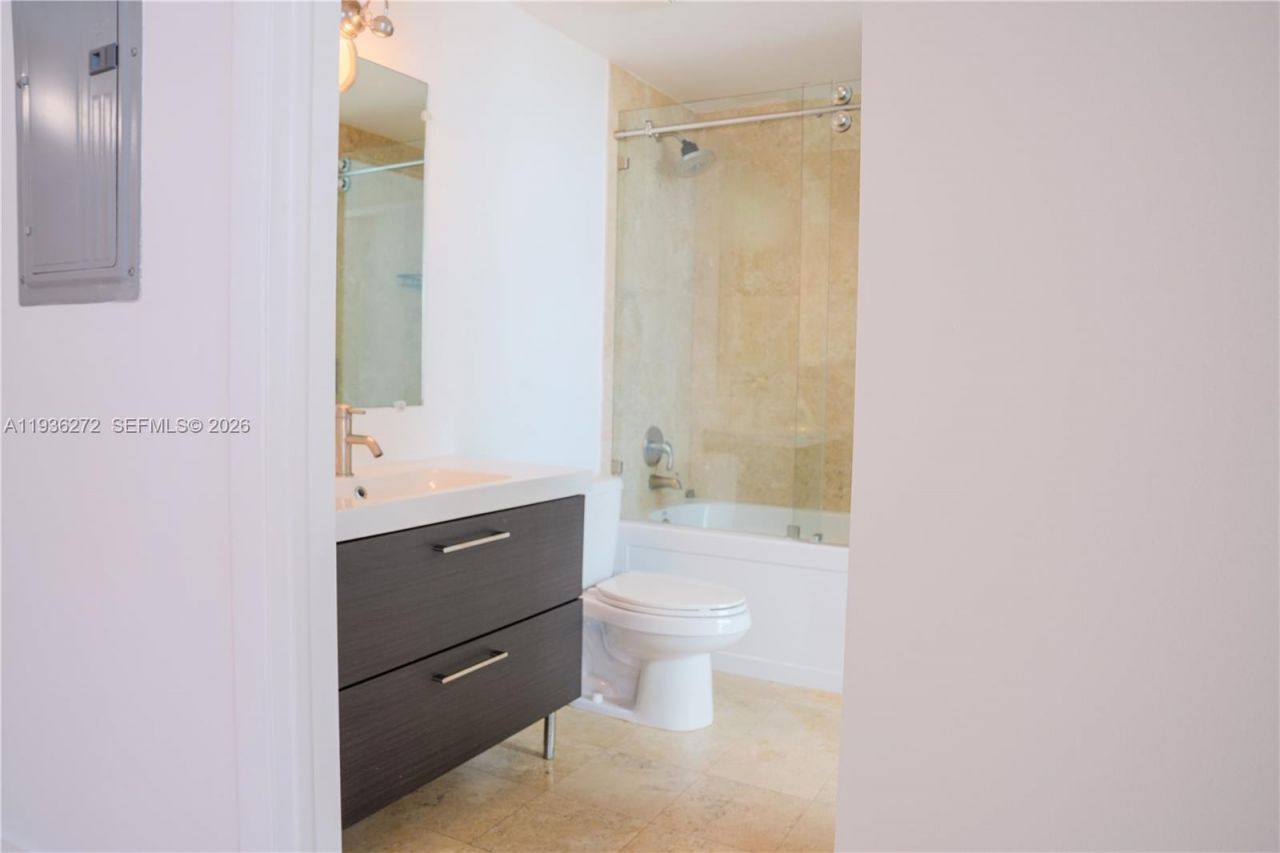 350 S Miami Ave, Unit 3307, Miami, FL 33130 Photo