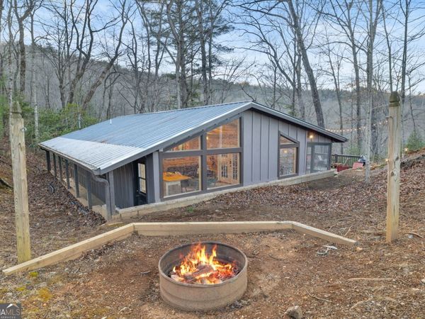 185 Pope Dickson Lane, Clarkesville, GA 30523