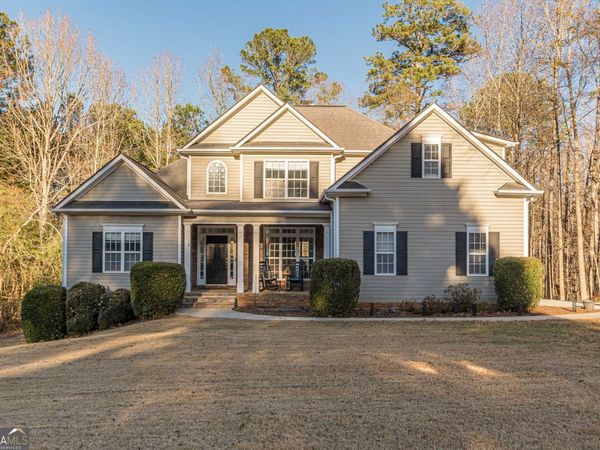 125 Lyndhurst Way, Sharpsburg, GA 30277