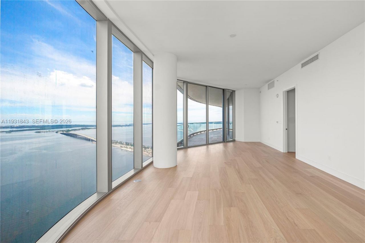 175 SE 25th Rd, Unit 4201, Miami, FL 33129 Photo