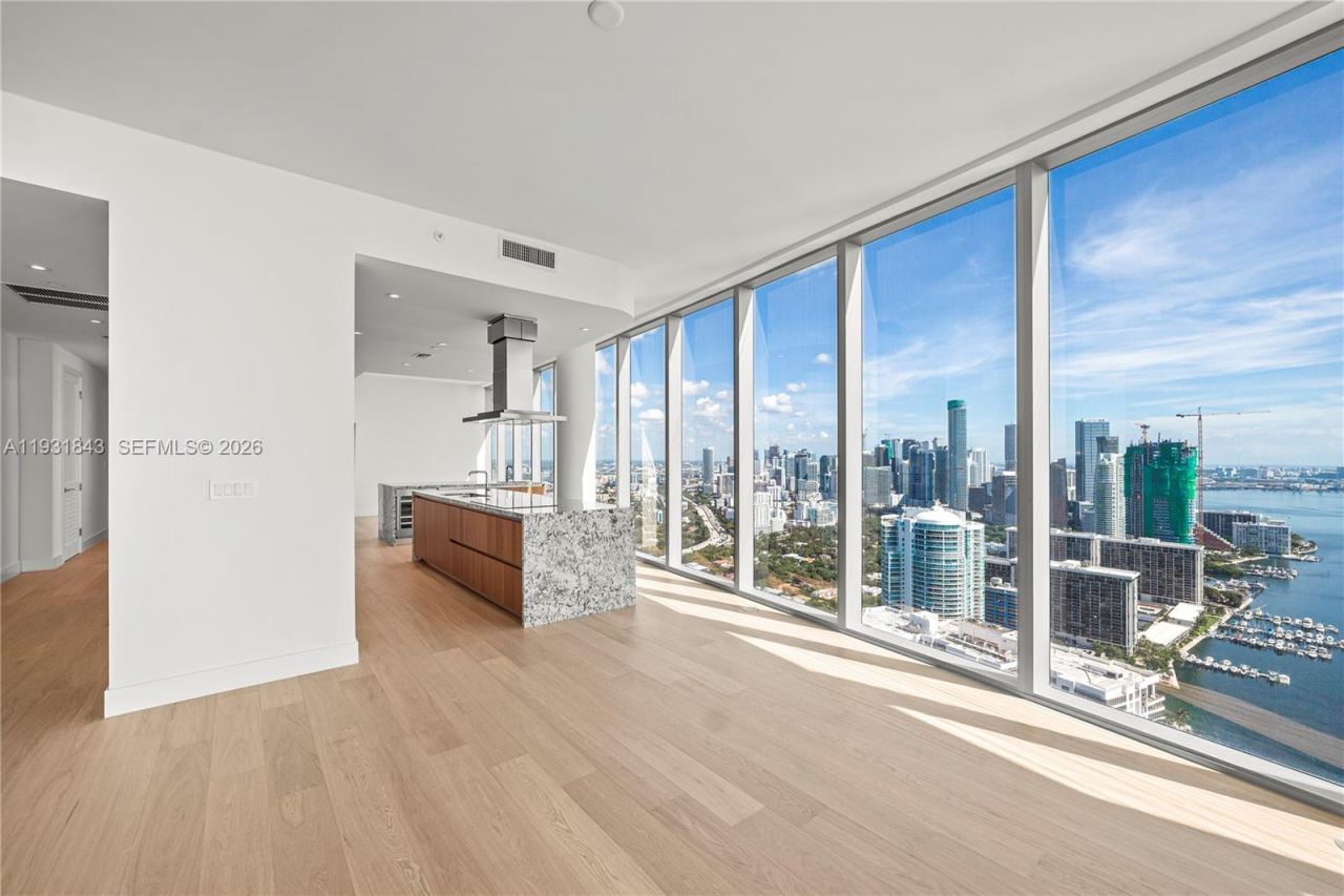 175 SE 25th Rd, Unit 4201, Miami, FL 33129 Photo