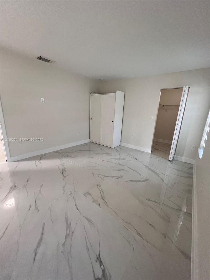 20613 SW 93rd Ave, Unit 2, Cutler Bay, FL 33189 Photo