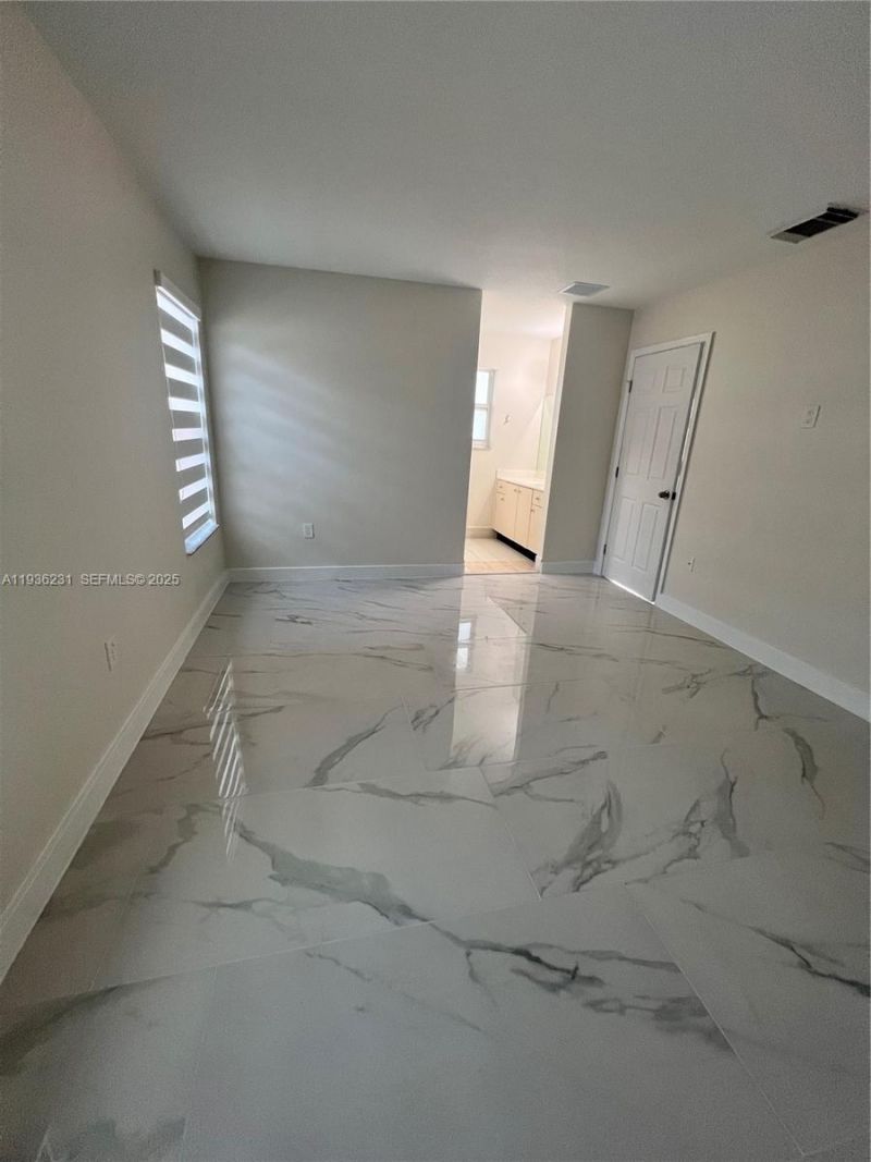 20613 SW 93rd Ave, Unit 2, Cutler Bay, FL 33189 Photo