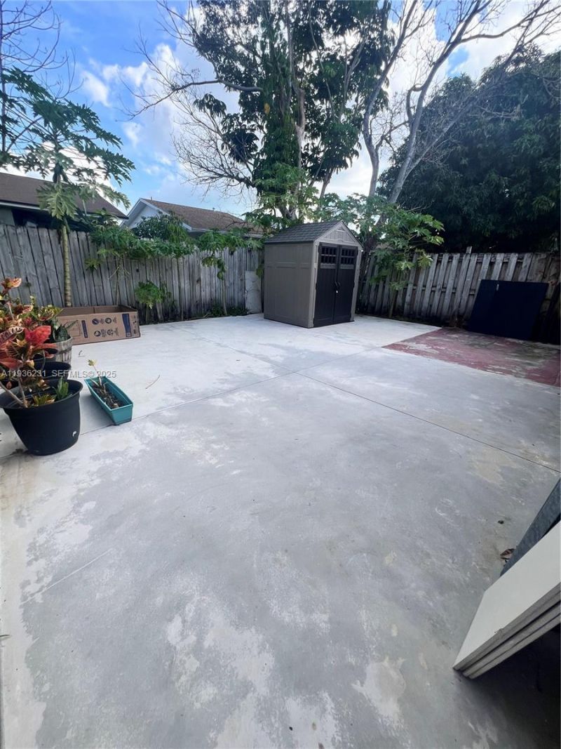 20613 SW 93rd Ave, Unit 2, Cutler Bay, FL 33189 Photo