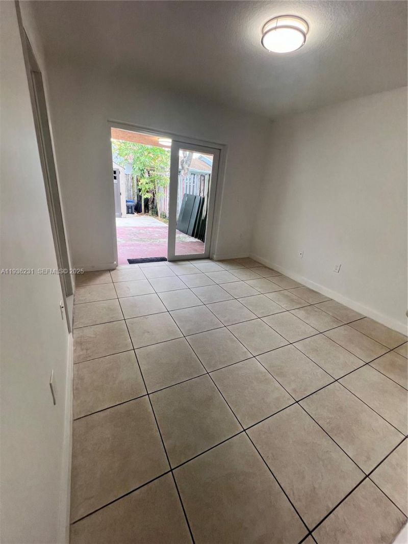 20613 SW 93rd Ave, Unit 2, Cutler Bay, FL 33189 Photo