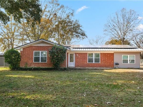 517 KISATCHIE Drive, Dry Prong, LA 71423