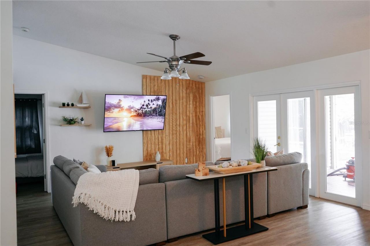 7060 76th Street N, Pinellas Park, FL 33781 Photo