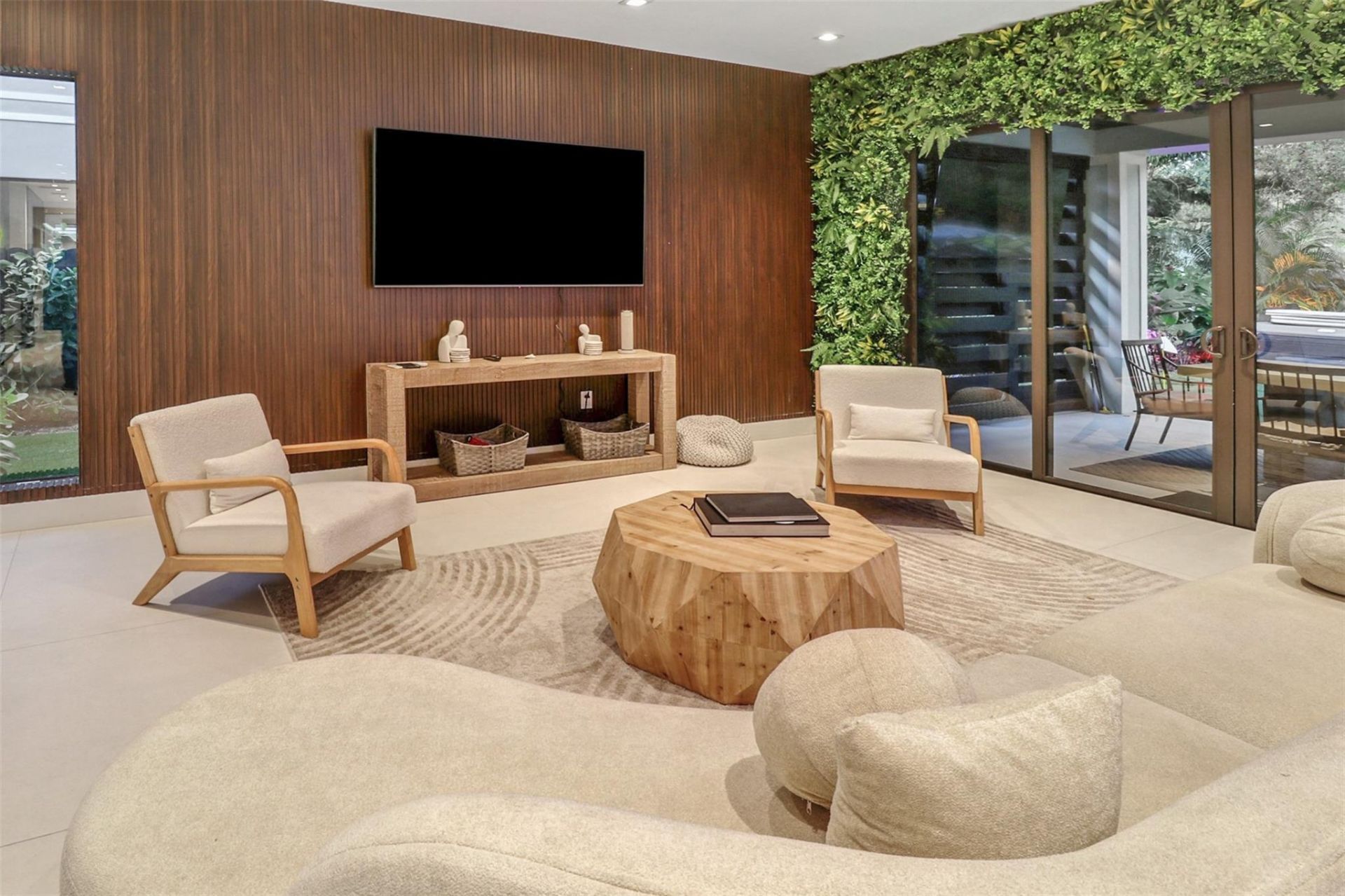 626 SW 12th Avenue, Fort Lauderdale, FL 33312 Photo