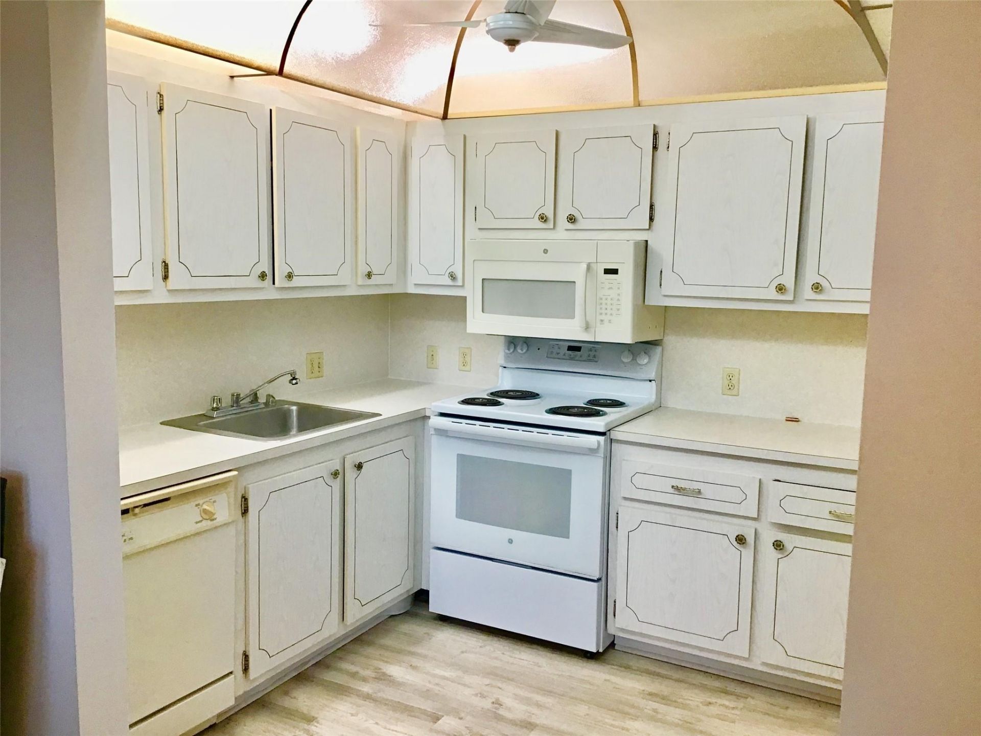 204 Preston, Unit 204, Boca Raton, FL 33434 Photo