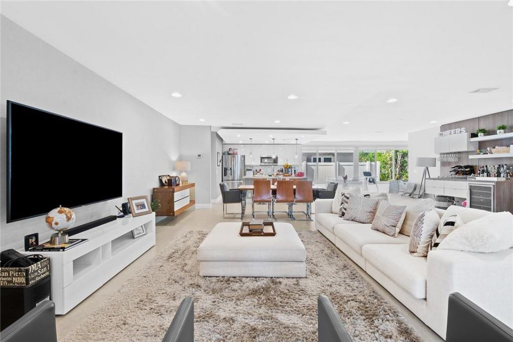 2801 NE 59th Street, Fort Lauderdale, FL 33308 Photo