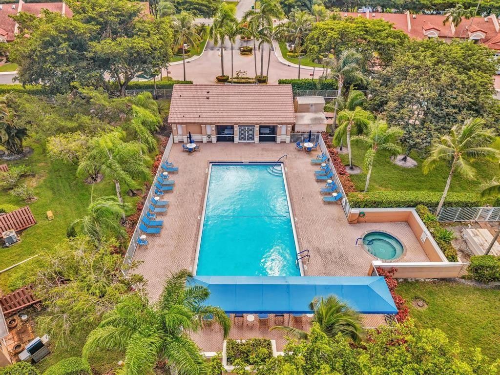 9784 Malvern Drive, Unit 9784, Tamarac, FL 33321 Photo