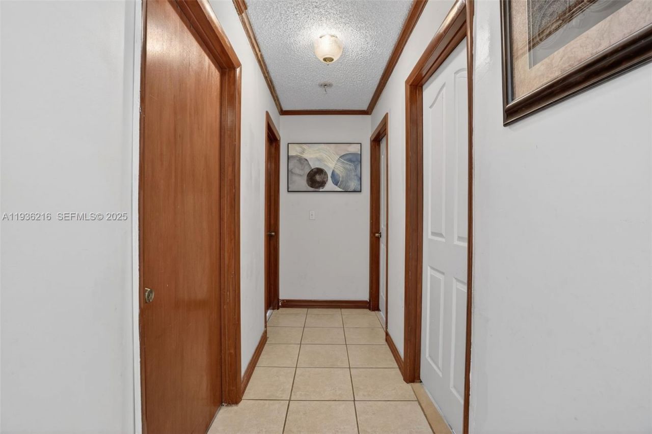 19641 Sterling Dr, Cutler Bay, FL 33157 Photo