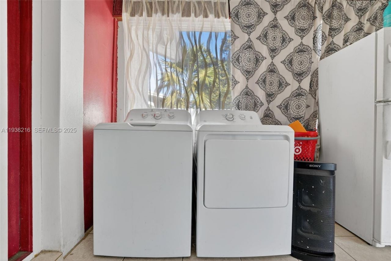 19641 Sterling Dr, Cutler Bay, FL 33157 Photo