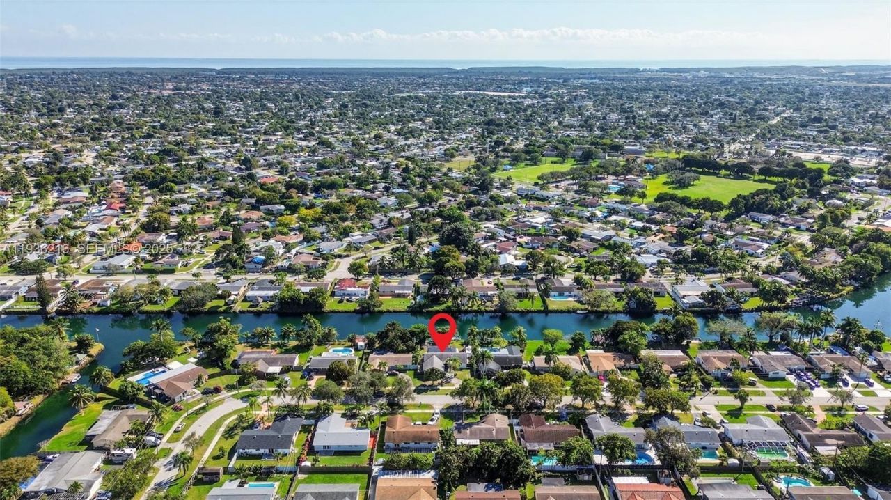 19641 Sterling Dr, Cutler Bay, FL 33157 Photo