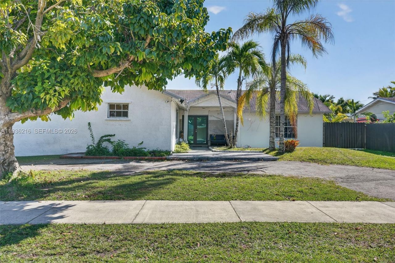 19641 Sterling Dr, Cutler Bay, FL 33157 Photo