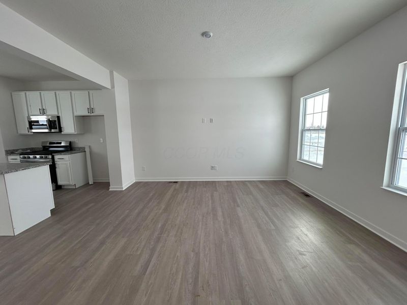 4380 Pummelo Drive, Grove City, OH 43123 Photo 5