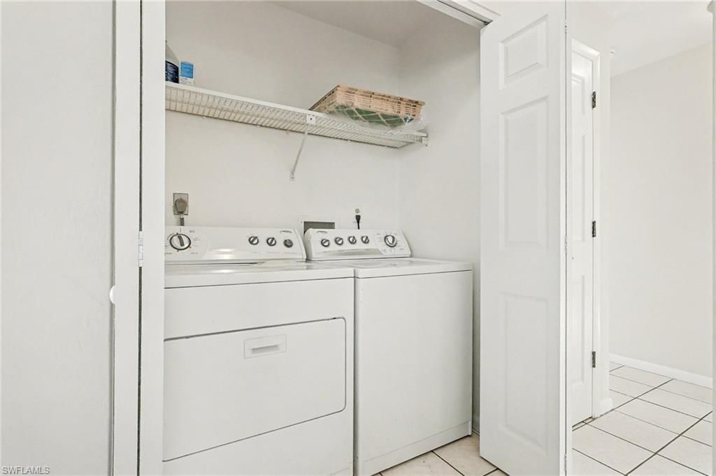 4528 SE 5th Pl , Unit 8, Cape Coral, FL 33904 Photo