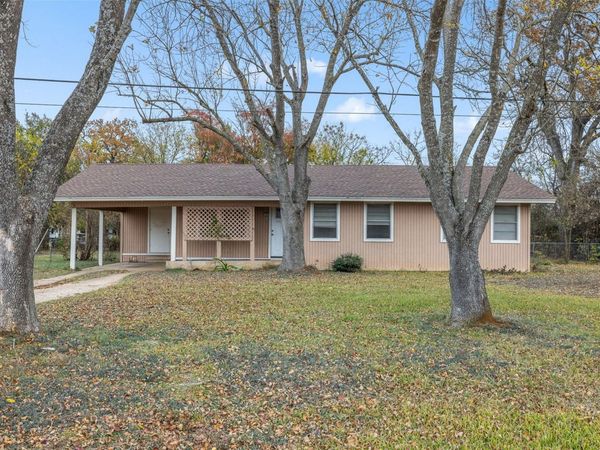 8850 N Highway 77 Highway, Lexington, TX 78947