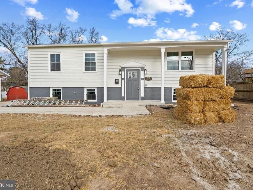 39 Greenview Avenue, Reisterstown, MD 21136 Main Photo