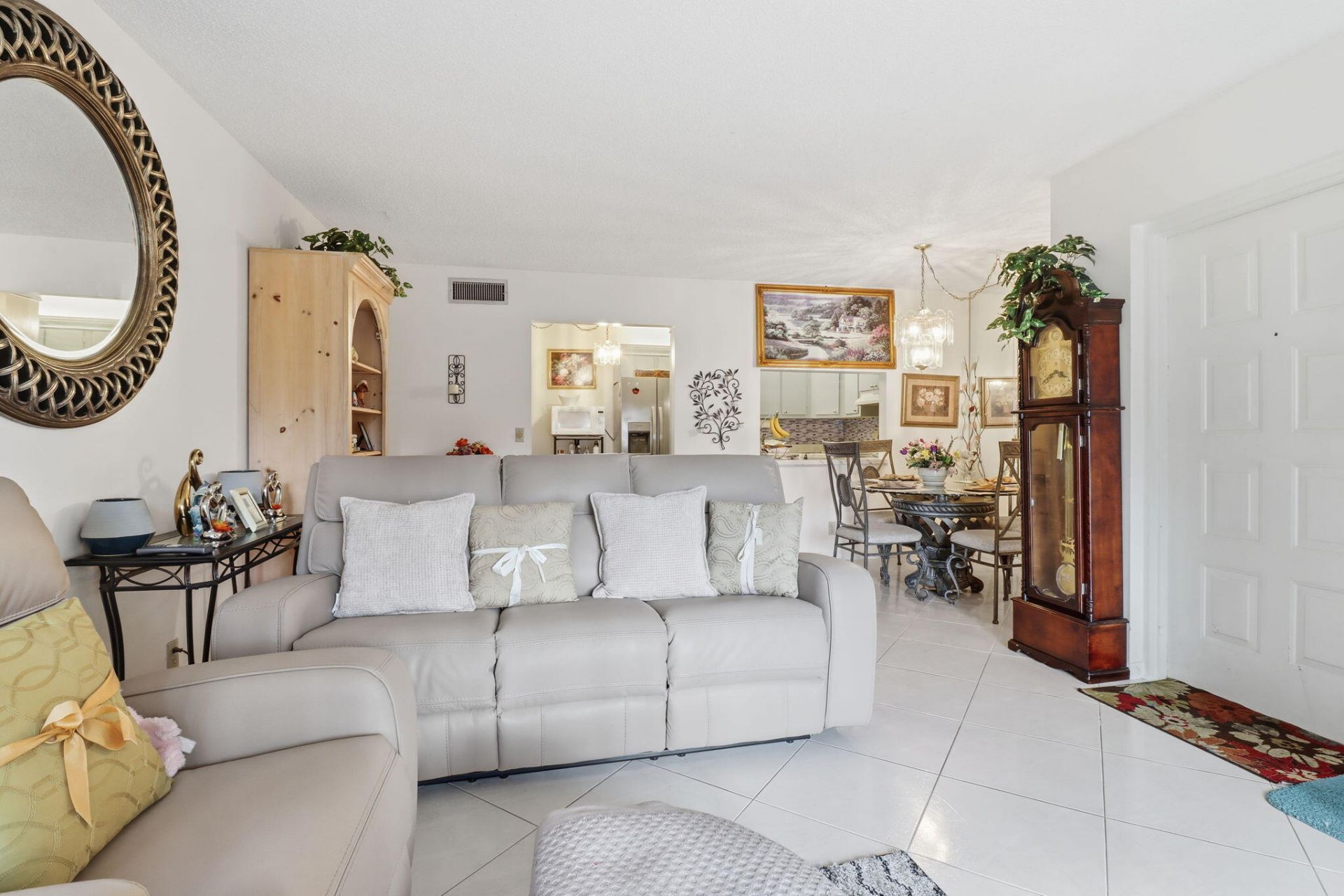 1102 Green Pine Boulevard, Unit A1, West Palm Beach, FL 33409 Photo