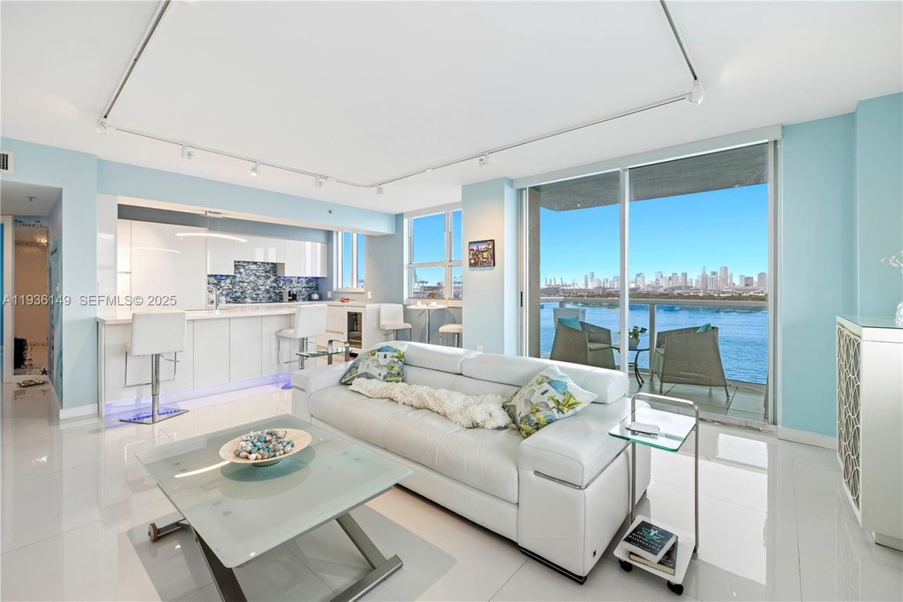 650 West Ave, Unit 1211, Miami Beach, FL 33139 Photo