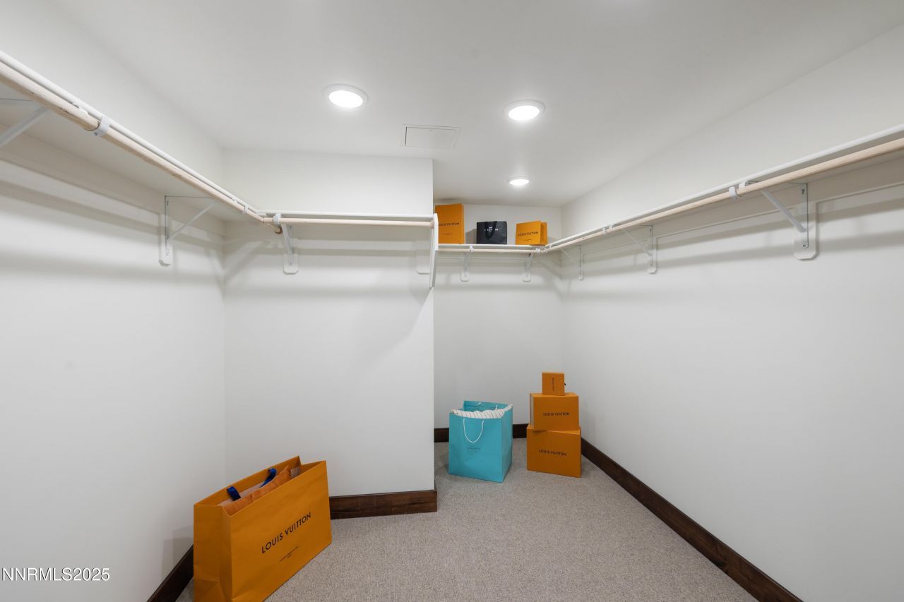 152 Sierra Colina Drive, Unit 37, Stateline, NV 89449 Photo