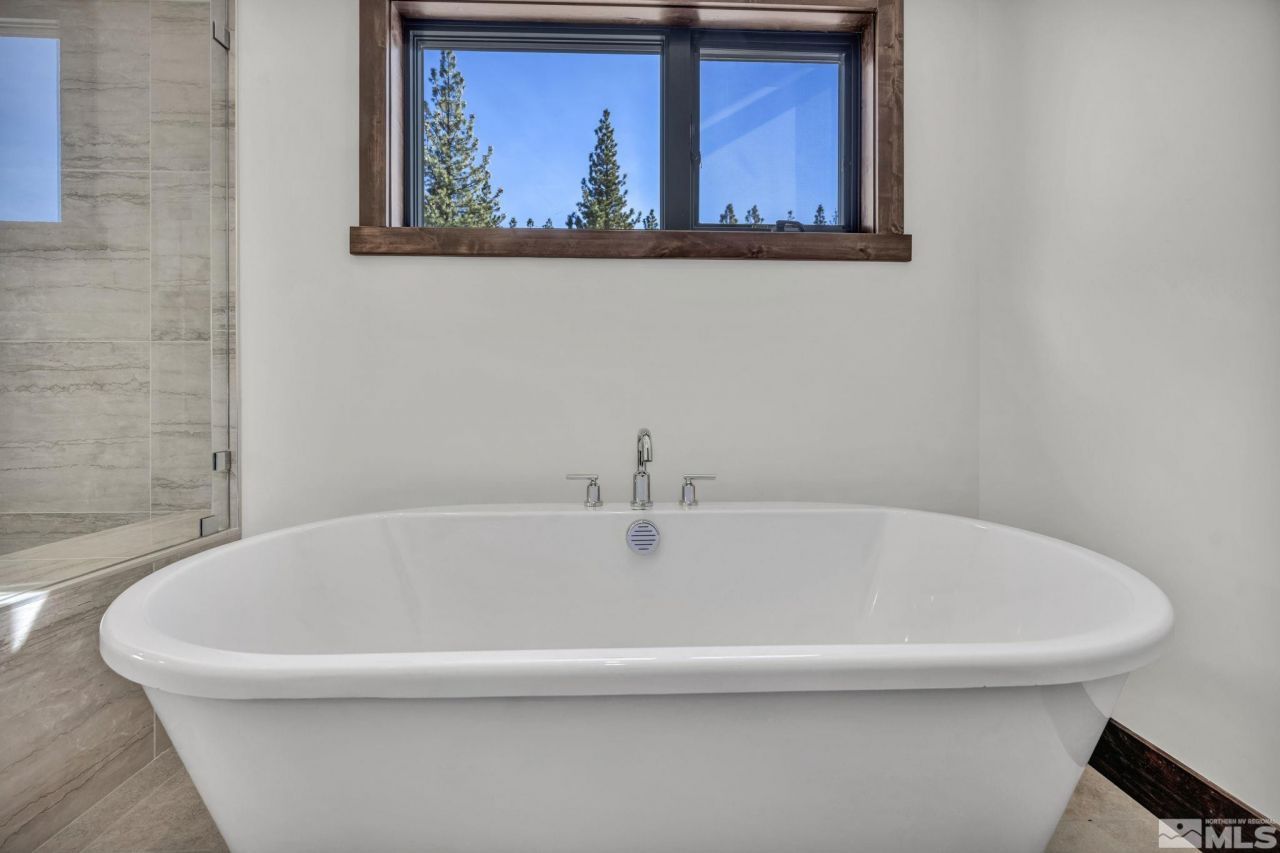 152 Sierra Colina Drive, Unit 37, Stateline, NV 89449 Photo