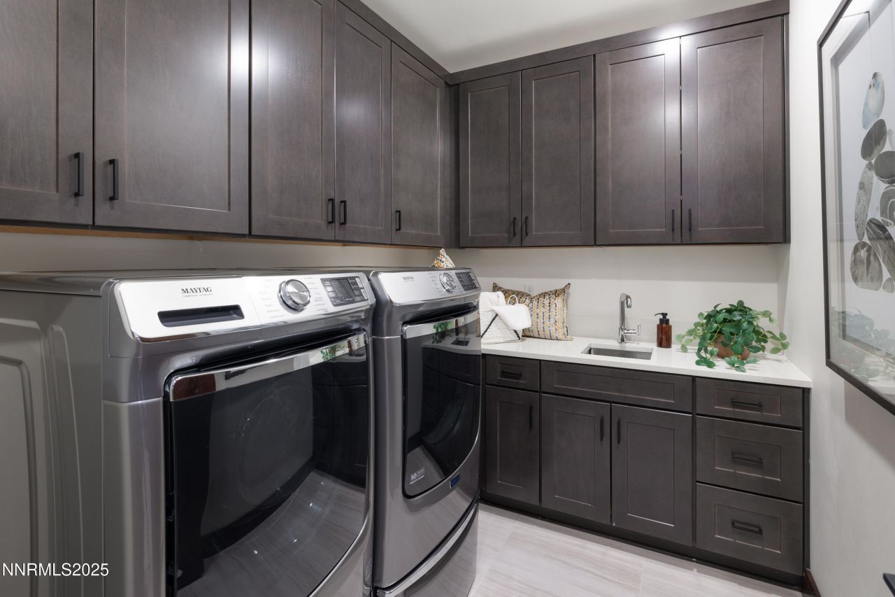 152 Sierra Colina Drive, Unit 37, Stateline, NV 89449 Photo