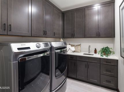 152 Sierra Colina Drive, Unit 37, Stateline, NV 89449 Photo