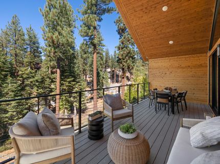 152 Sierra Colina Drive, Unit 37, Stateline, NV 89449 Photo